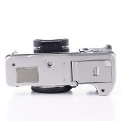 (Myyty) Fujifilm X-T4 (SC: 9700) (käytetty)