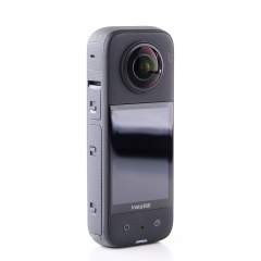 (Myyty) Insta360 X3 -actionkamera (käytetty)