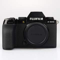 (Myyty) Fujifilm X-S10 -runko (SC: 550) (käytetty)