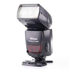 (Myyty) Nikon SB-800 Speedlight (käytetty)