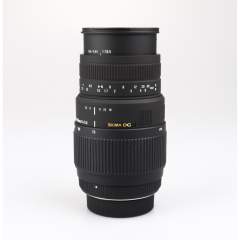 Sigma 70-300mm f/4-5.6 DG Macro (Nikon) (käytetty)