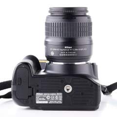 (Myyty) Nikon D3200 + 18-55mm (SC 40020) (käytetty)
