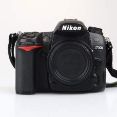 Nikon D7000 runko (SC 48140) (käytetty)