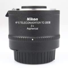 Nikon TC-20E III 2x -telejatke (käytetty)