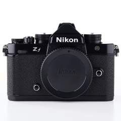 Nikon Z f (SC: 150) (takuu) (käytetty)