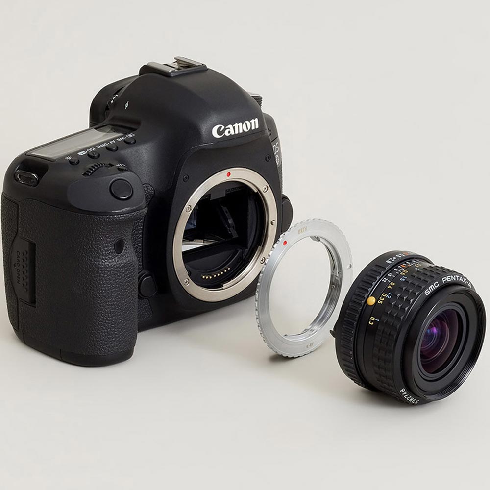 Urth Pentax K - Canon EF -adapteri