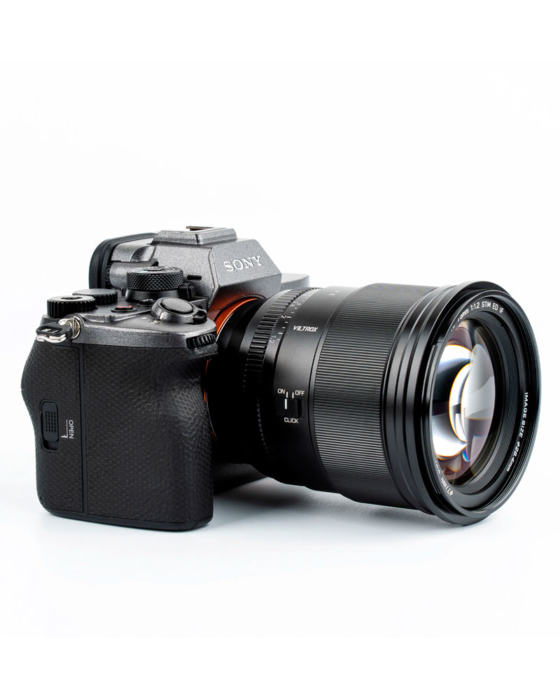 Viltrox 75mm F1.2 AF (Sony E) -objektiivi